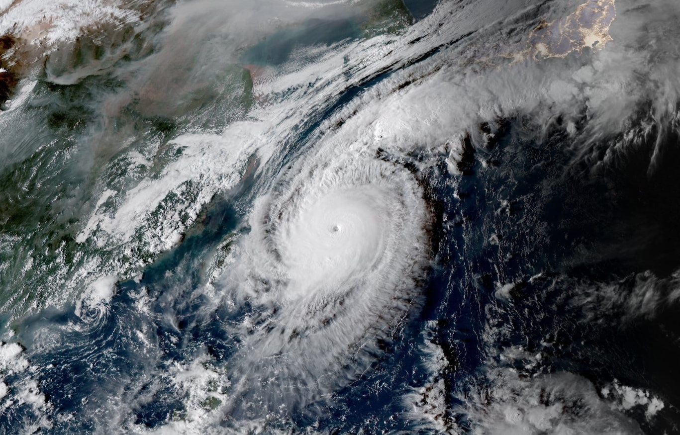 Japon: plus de 760.000 habitants appelés à évacuer avant le typhon Khanun