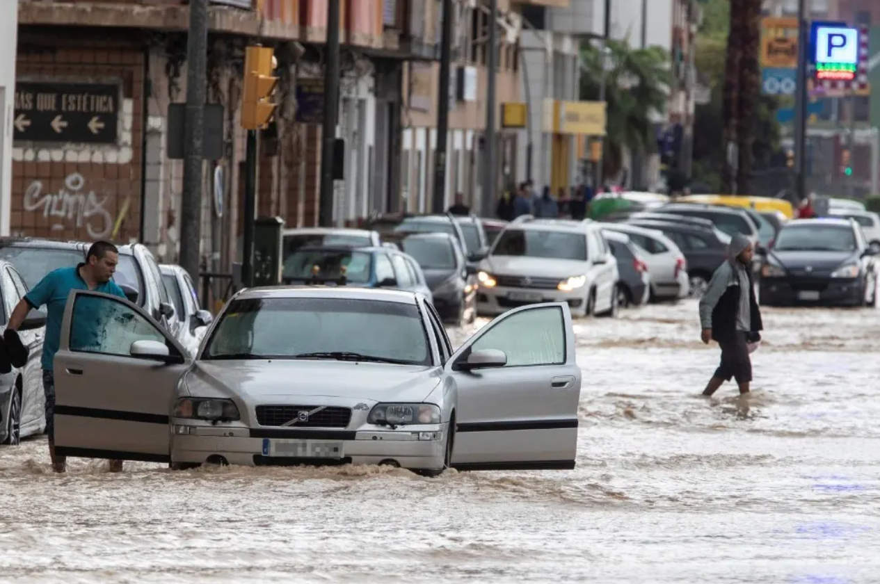 Espagne : Un mort et deux disparus après des pluies torrentielles