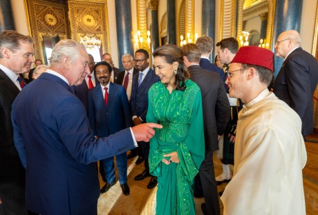 S.A.R. la Princesse Lalla Meryem prend part à une réception offerte aux hautes personnalités venues assister au couronnement du Roi Charles III